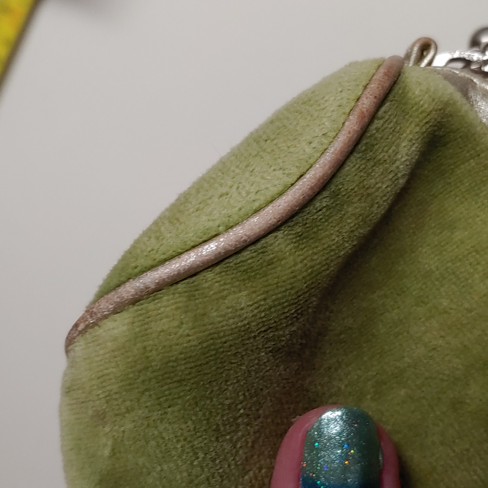 Juicy Couture y2k Mini Barrel Bag - Picture 17 of 17